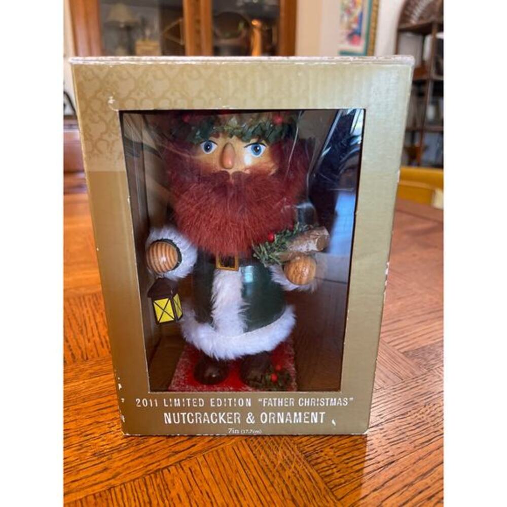 Vintage Workd Market Linited Edution 2011 Father Christmas Nutcracker